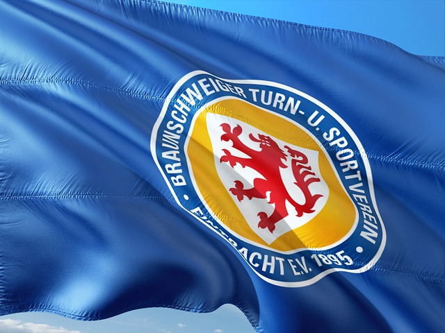不同